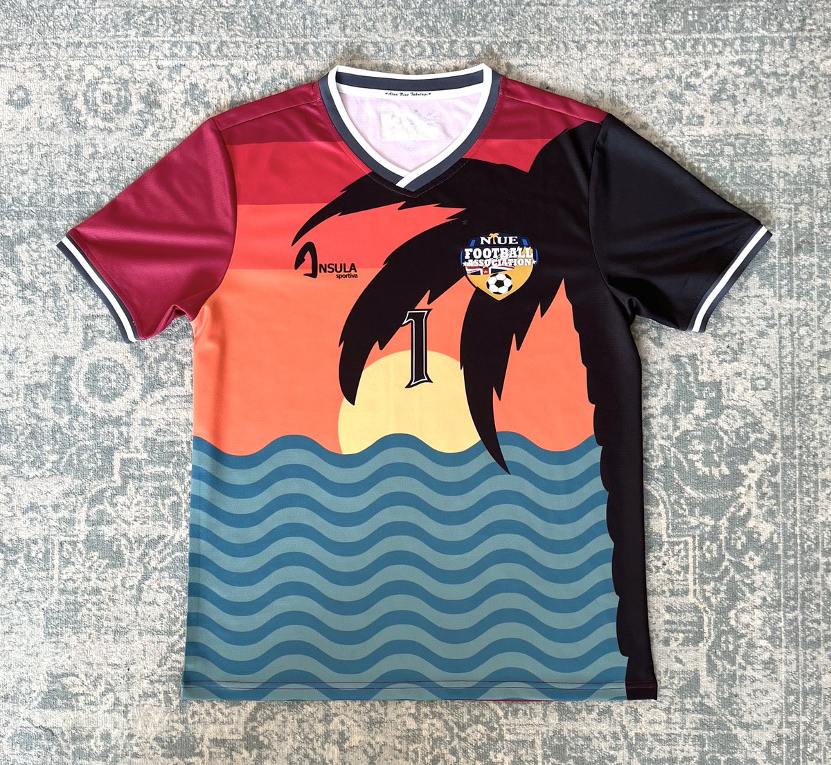 Worldshirts.net tweet media