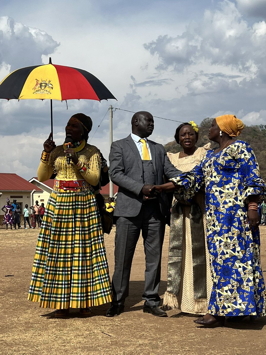 Ropani Sauda tweet media