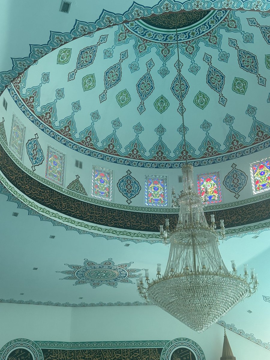 majeddd02's tweet photo. All the mosques I have visited in 2025

📍Azizye Mosque (Stoke Newington) https://t.co/uauLnrXb9a