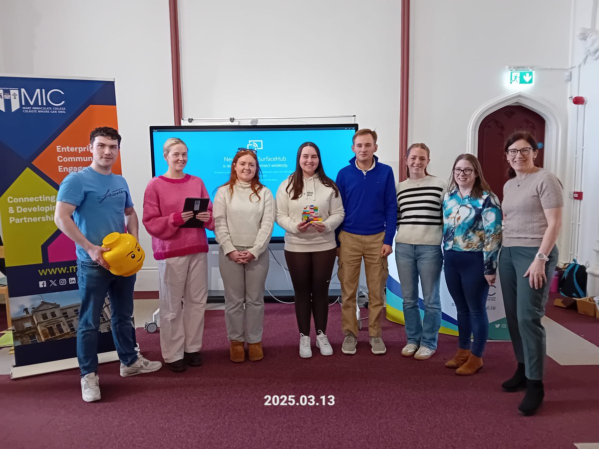 Roinn na Gaeilge,Coláiste Mhuire gan Smál (@roinnna) on Twitter photo Go raibh míle maith agaibh, Dean, Finn, James as bhur gcúnamh agus buíochas mór le Eleanor Walsh agus CraftmakerSpace as an deis seo a thabhairt do na mic léinn BA (agus Ciara agus Molly!) taithí a fháil, agus tacú le daoine óga le STEM, Gaeilge <a href="/MICLimerick/">Mary Immaculate College (MIC)</a> <a href="/ComhluadarL/">ComhluadarLuimnigh</a> Go raibh míle maith agaibh, Dean, Finn, James as bhur gcúnamh agus buíochas mór le Eleanor Walsh agus CraftmakerSpace as an deis seo a thabhairt do na mic léinn BA (agus Ciara agus Molly!) taithí a fháil, agus tacú le daoine óga le STEM, Gaeilge <a href="/MICLimerick/">Mary Immaculate College (MIC)</a> <a href="/ComhluadarL/">ComhluadarLuimnigh</a>