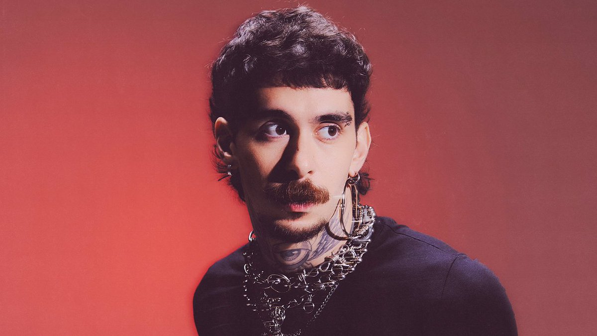 Hablamos con <a href="/MochakkMusic/">Mochakk</a> sobre
el debut en Argentina de "Mochakk Calling", la inspiración detrás del concepto, su nuevo EP "From the Stars" y mucho más 👇