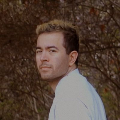 _awkwardconvos's tweet photo. #NewProfilePic https://t.co/Vcuta2VNtG