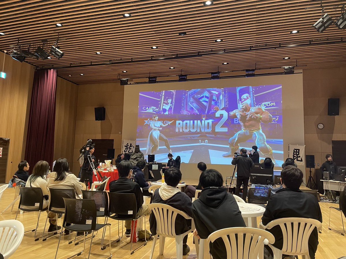 baicoro's tweet photo. #春から新潟大学
#春から新大 
格闘ゲームを使って様々な活動に取り組んでいるサークルです！
メンバー同士での交流はもちろん、新潟でゲーム大会を開催したり、東京へ遠征に行ったりもしてます！
学生時代の大事な1ページを、格闘ゲームで刻んでみませんか✨️✨️
「格ゲーの波に乗ろう！！！」 https://t.co/YcfkzAnHIq