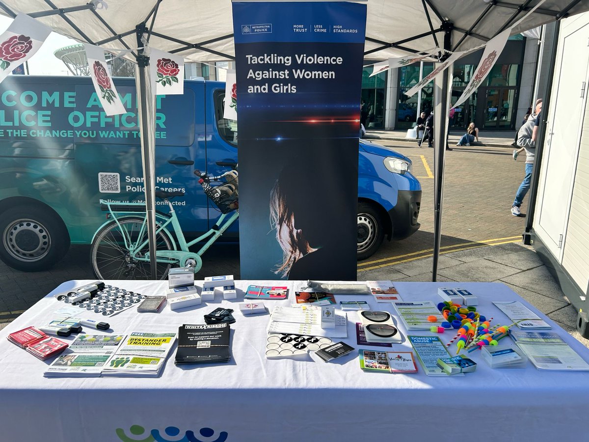 Twickenham Riverside Police (@mpstwickenham) on Twitter photo Riverside, <a href="/MPSStMargarets/">St Margarets Police</a> and <a href="/MPSWhitton/">Whitton Police</a> officers conducted our second VAWG stand alongside <a href="/LBRUT/">Richmond Council</a> councilors and <a href="/LBRUTMayor/">Mayor of Richmond</a>. Another great turn out and a big thank you to the councilors and the Mayor, who continue to make the borough of Richmond the best in London! ๐๐ฎโโ๏ธ๐๐ฎ Riverside, <a href="/MPSStMargarets/">St Margarets Police</a> and <a href="/MPSWhitton/">Whitton Police</a> officers conducted our second VAWG stand alongside <a href="/LBRUT/">Richmond Council</a> councilors and <a href="/LBRUTMayor/">Mayor of Richmond</a>. Another great turn out and a big thank you to the councilors and the Mayor, who continue to make the borough of Richmond the best in London! ๐๐ฎโโ๏ธ๐๐ฎ