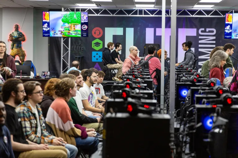 UpstateNYSmash's tweet image. 👀📷Photos by @Atheen_Art, @toastlyzone, and more have dropped from Salt the Roads 2025 - our first regional of the year!

🍊Thanks to the Syracuse University Esports crew for helping w/ the event!!!

Check out the results, highlights, vods, and pics here:
upstatesmash.com/salting-the-ro…