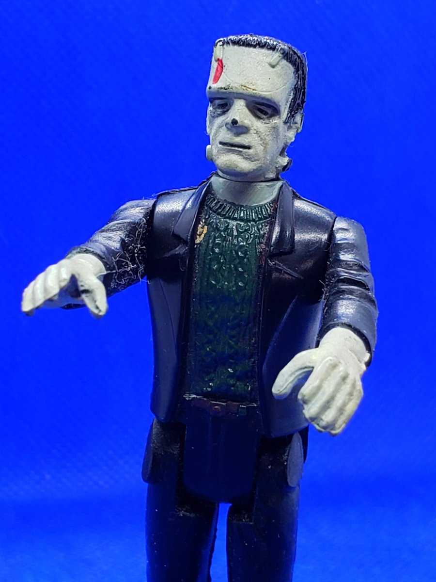 SwChamp's tweet photo. The beauty and amazing details on the classic Universal Monsters line from the Remco toy company back in 1980. To this date,  I don't think there has been a company that has captured the terror from these classic monsters of the silver screen &amp; are today's #ActionFigureoftheDay https://t.co/FFWr4wyeor