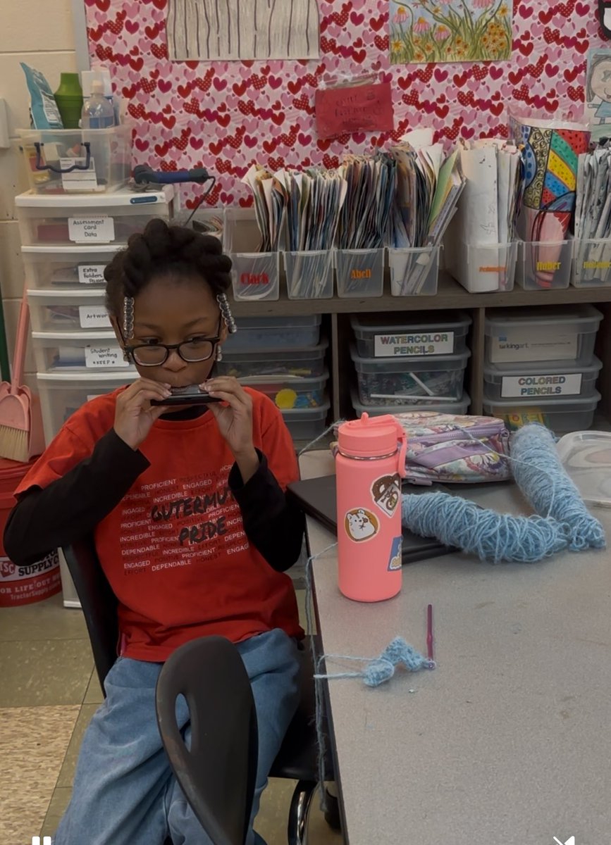 🎨Mrs.Young’s Art Class🎨 (@mrsyoungcreates) on Twitter photo The <a href="/GutermuthES/">Gutermuth Elementary</a> art room is now rated 5 star and harmonica friendly! This is probably one of my most favorite surprise additions to a #journeytosuccess reflection to date! We strive for excellence in room 213. 🤣❤️ <a href="/jcpsInnovation/">JCPS Academic Innovation</a> The <a href="/GutermuthES/">Gutermuth Elementary</a> art room is now rated 5 star and harmonica friendly! This is probably one of my most favorite surprise additions to a #journeytosuccess reflection to date! We strive for excellence in room 213. 🤣❤️ <a href="/jcpsInnovation/">JCPS Academic Innovation</a>