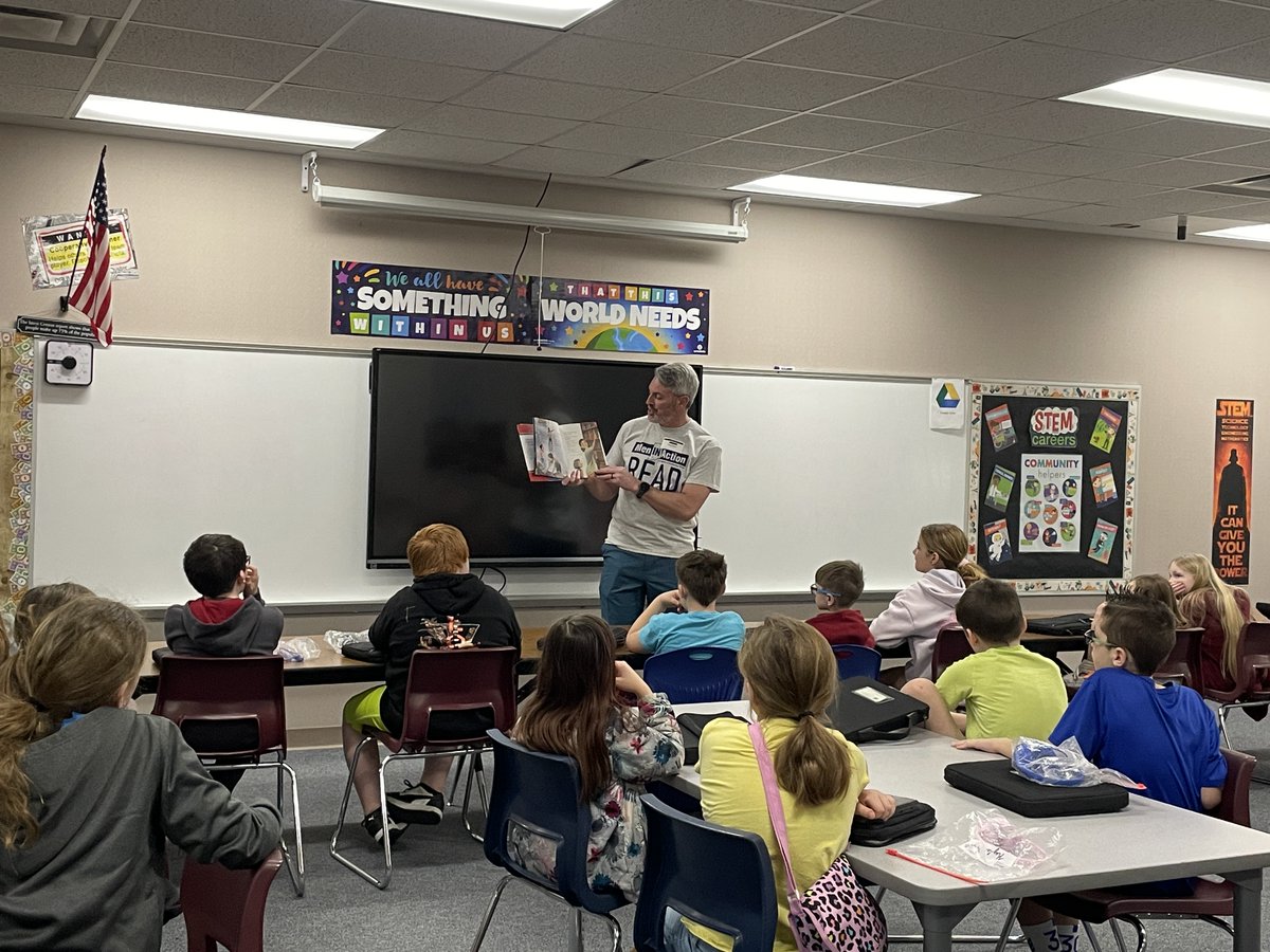 Men in Action!  Thank you readers❣️📚 #ssBO #EA3 <a href="/shelteringwings/">shelteringwings</a> <a href="/MillCreekSupt/">Jim Diagostino</a> <a href="/StaceyMonnett/">Stacey Monnett</a>