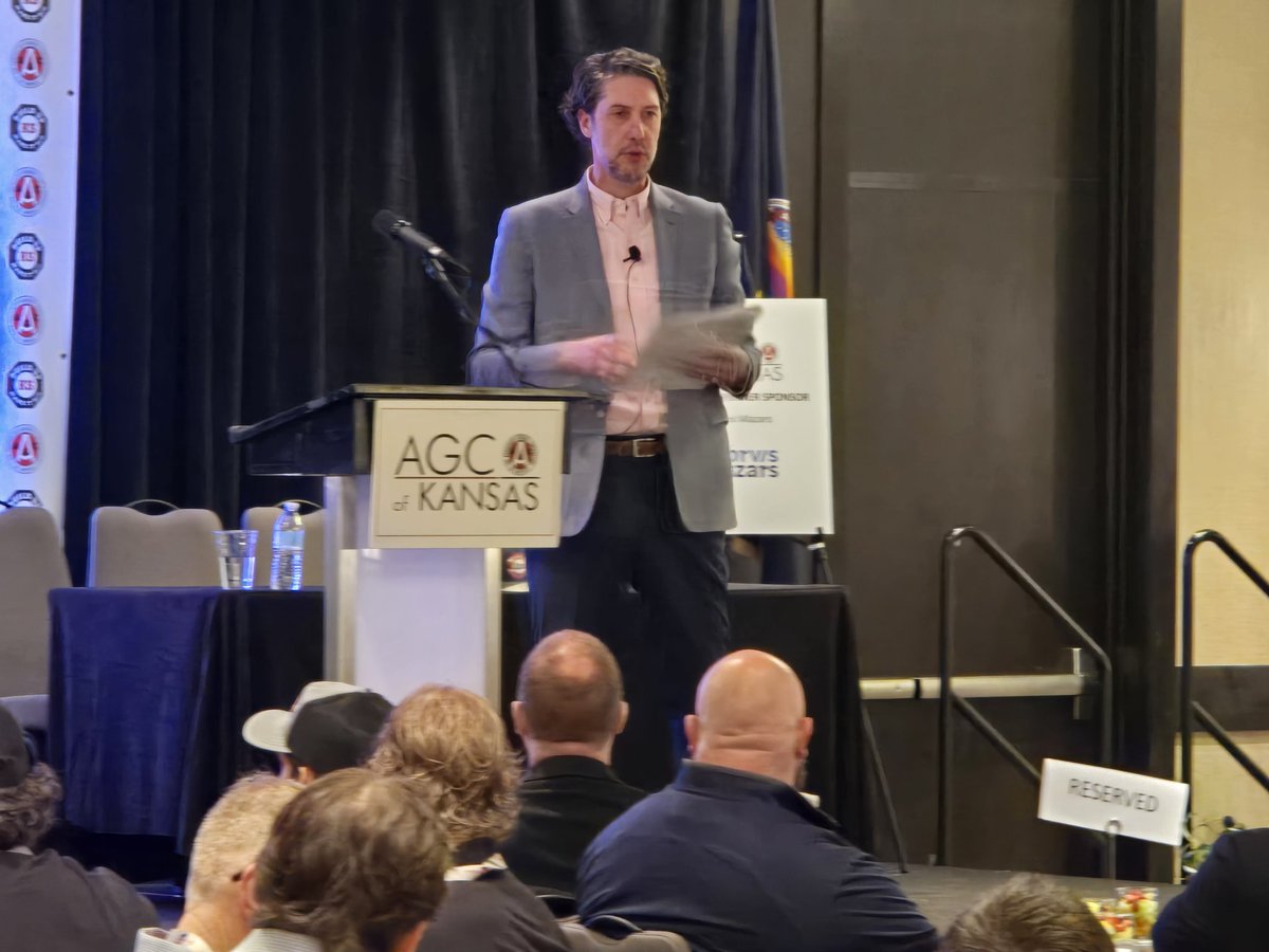 mike gibson tweet media