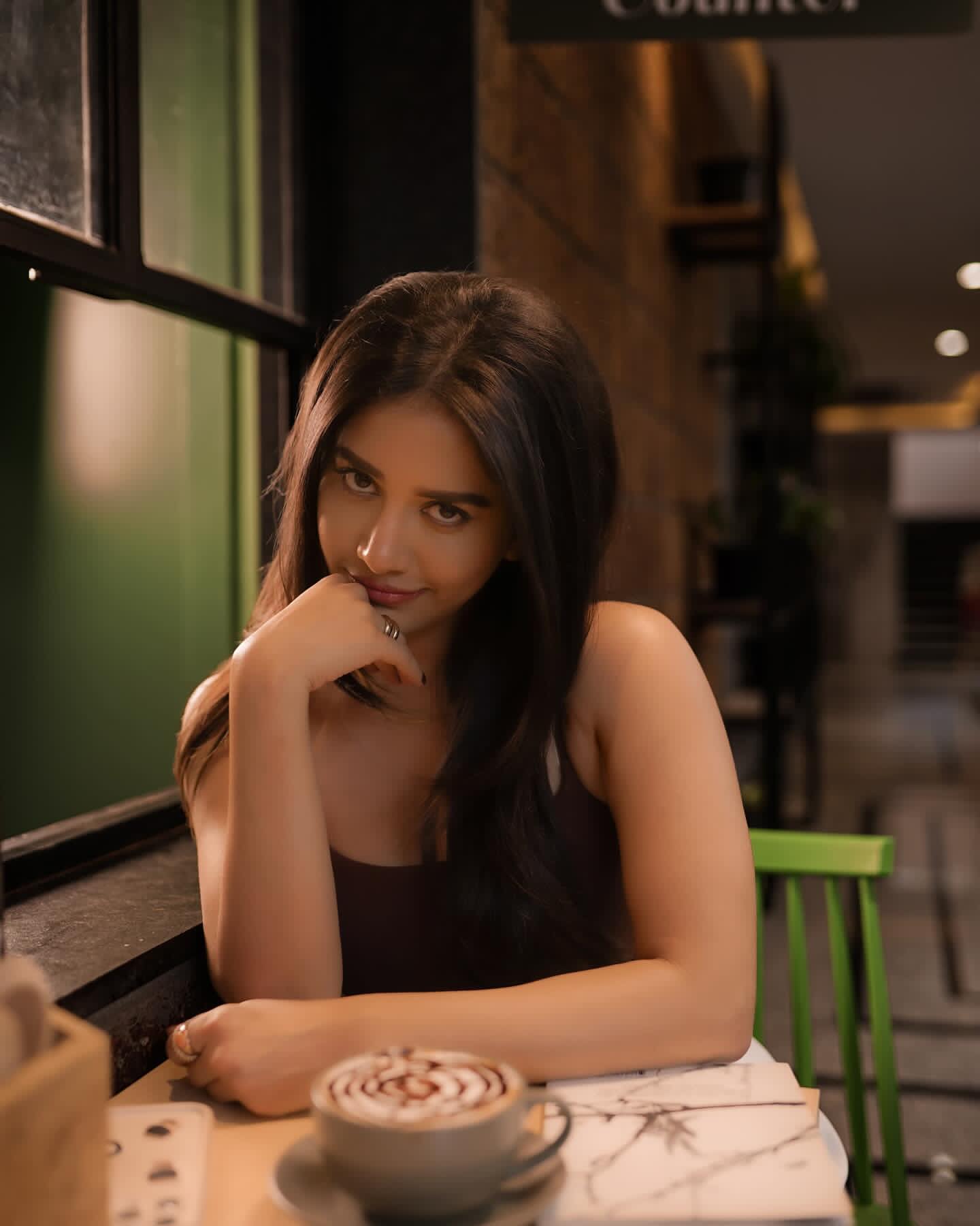 Gl7McQ6WwAA_ZIc?format=jpg&name=large