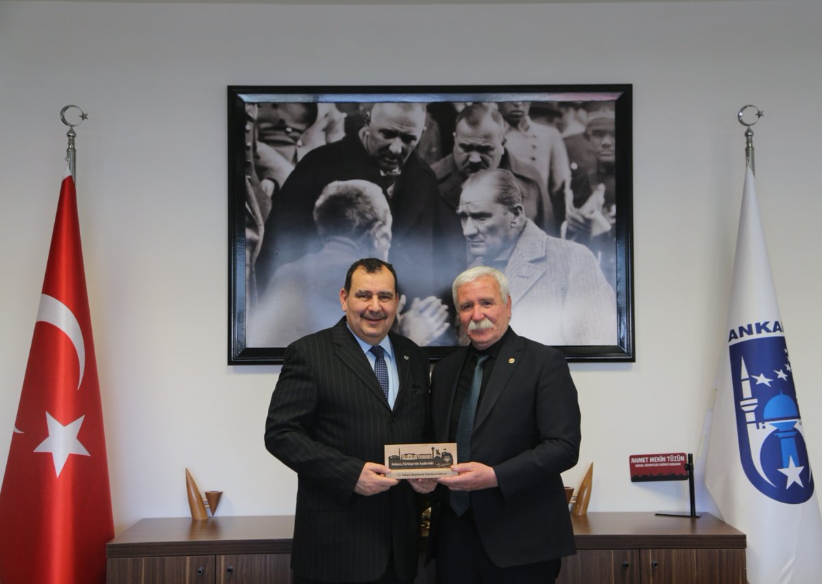 Mekint's tweet image. Bugün;
Pınarbaşı Belediye Başkanı Deniz Yağan, Türkoğlu Belediye Başkanı Mehmet Karaca ve BELPA Yönetim Kurulu Başkanı Ferhan Özkara, teşrif ederek hayırlı olsun dileklerini ilettiler.
Nazik ziyaretleri ve samimi temennileri için teşekkür ederim. 

#Türkoğlu #Pınarbaşı #Belpa