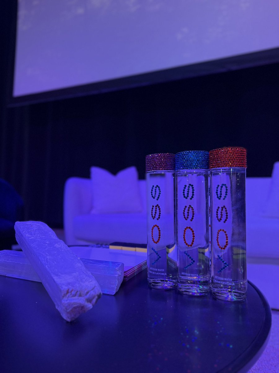 Proud to support and hydrate #FabFiveLive - an evening with the cast of Netflix’s Queer Eye!
