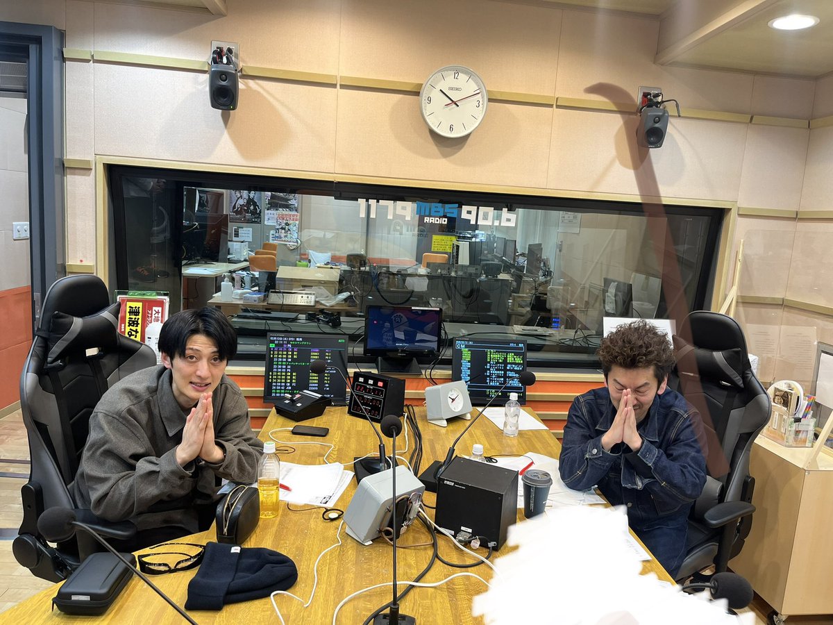 next_yantan's tweet photo. ▽▼ #リポストチャレンジ ▼▽ 
 #ヤンネク #ツートライブ   

💰1リポスト×1円💰
集まった金額を資金に２人で温泉旅行へ♨️

何かの間違えでこのポストが大バズりしたら、アムザも目指せます…！
リポストお願いします📣

radikoで聴けます↓
https://t.co/frFyh33cas https://t.co/Om1YCZLR4U