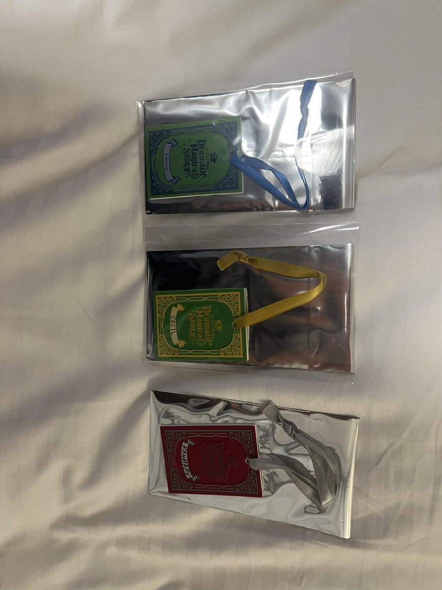 __naniwa0725's tweet photo. 【交���】 うたプリ ASSDMS 購入特典 チャーム

【譲】
愛島セシル
黒崎蘭丸
天草シオン

【求】
一十木音也
四ノ宮那月
来栖翔
美風藍

14日幕張現地にて手渡し希望です。
よろしくお願いします✨️ https://t.co/TM9d5LJ59f