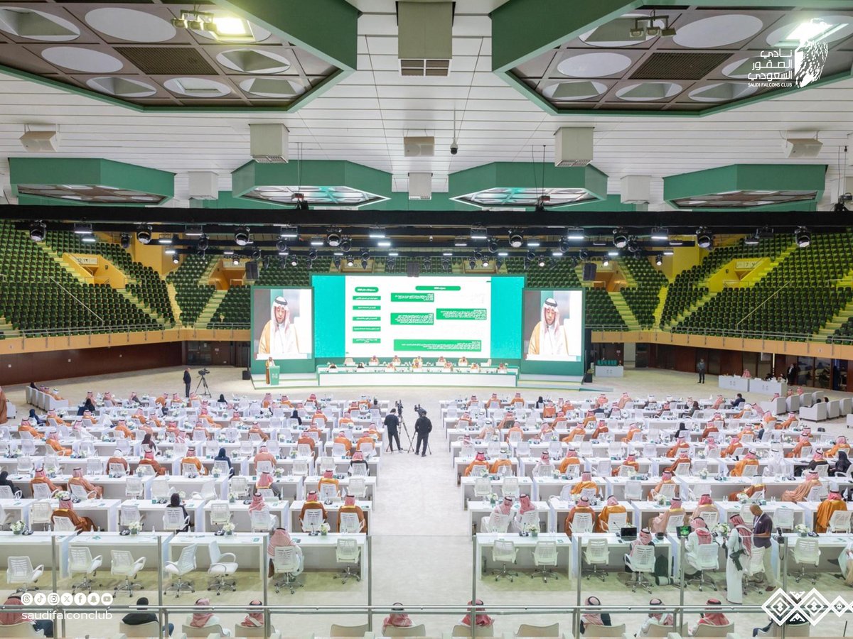 NCFSaudi's tweet photo. نادي الصقور السعودي يشارك في #عمومية_الأولمبية_والبارالمبية_السعودية الـ28، بحضور نائب الرئيس التنفيذي للنادي أحمد الحبابي.

#نادي_الصقور_السعودي⁩ 𓅃 https://t.co/nEgHqB3RfY