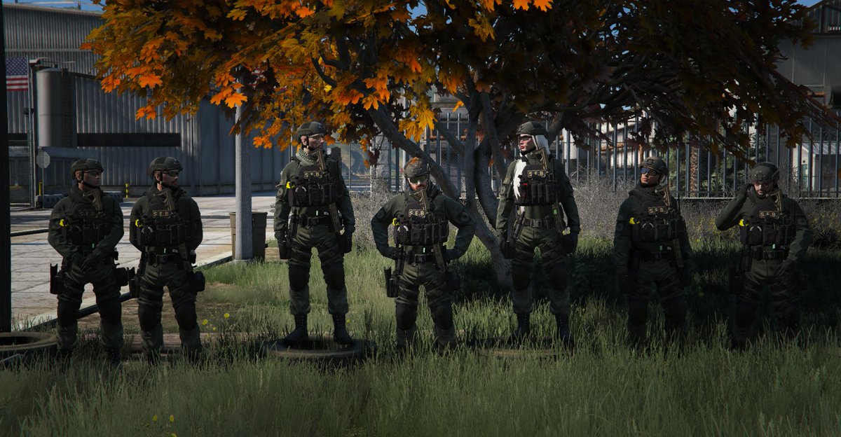 InfamesLEO's tweet image. La semana pasada tuvieron lugar tanto la academia del SWAT del MCB, en dónde nuestros agentes demostraron su capacidad para superar los distintos obstáculos que conlleva cada división. Ustedes son team DB o SWAT? Coméntanos acá abajo y muéstranos tus mejores fotos de cada un👇📸