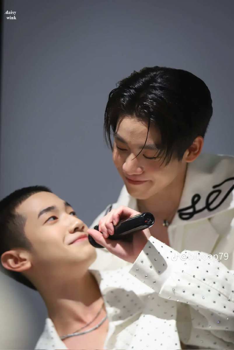 I miss both of you so much. 
#AlmondProgress #almondbabybigboy︎