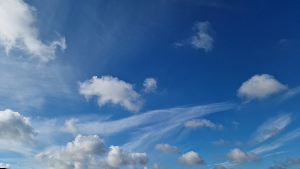 Alweer een bijzondere lucht vanmorgen.