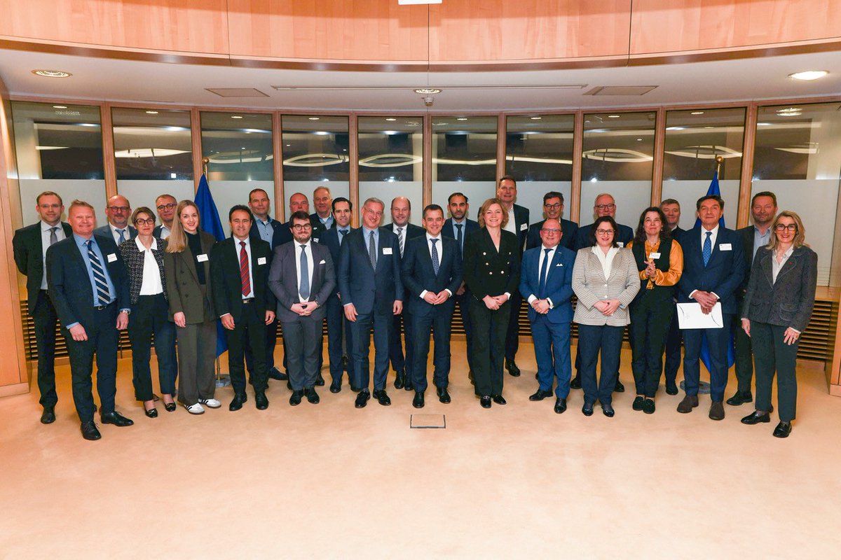 Our CEO Carsten Hoff joined the 'Technological and Digital Innovation' dialog for the European automotive industry's future. Learn more: ec.europa.eu/commission/pre… 
#AutomotiveInnovation #DigitalTransformation #FutureOfMobility