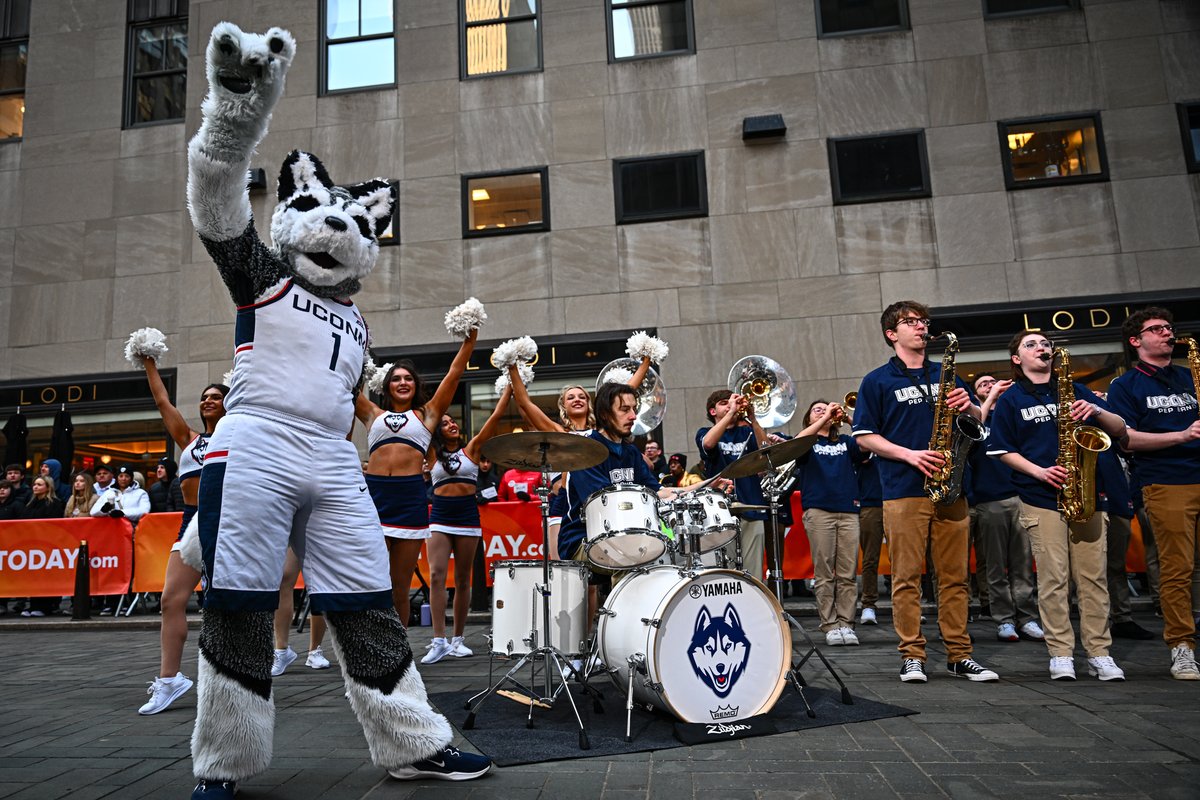 UConn Huskies tweet media