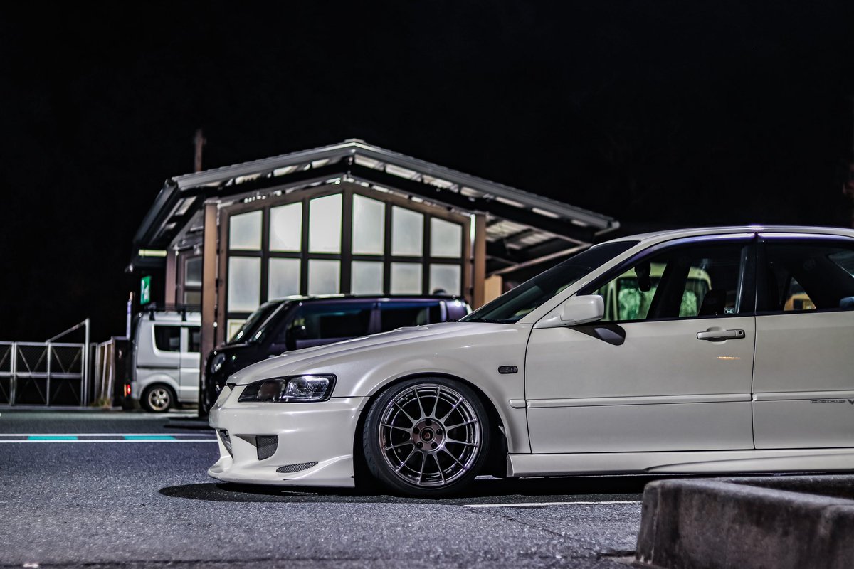 ryu_vtec25's tweet photo. 夜の道の駅 https://t.co/59P1FemGpc