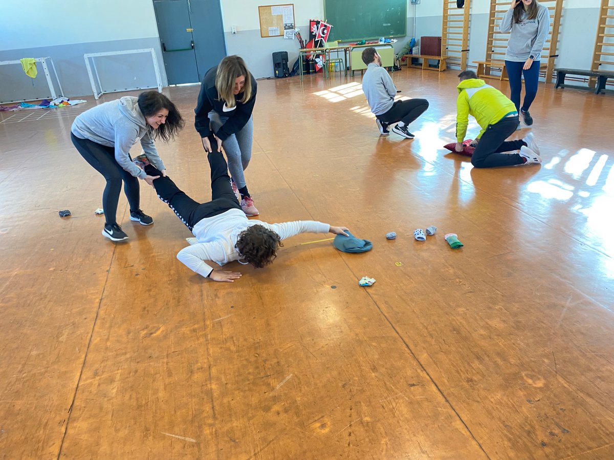 PRoFe CaRLoS tweet media