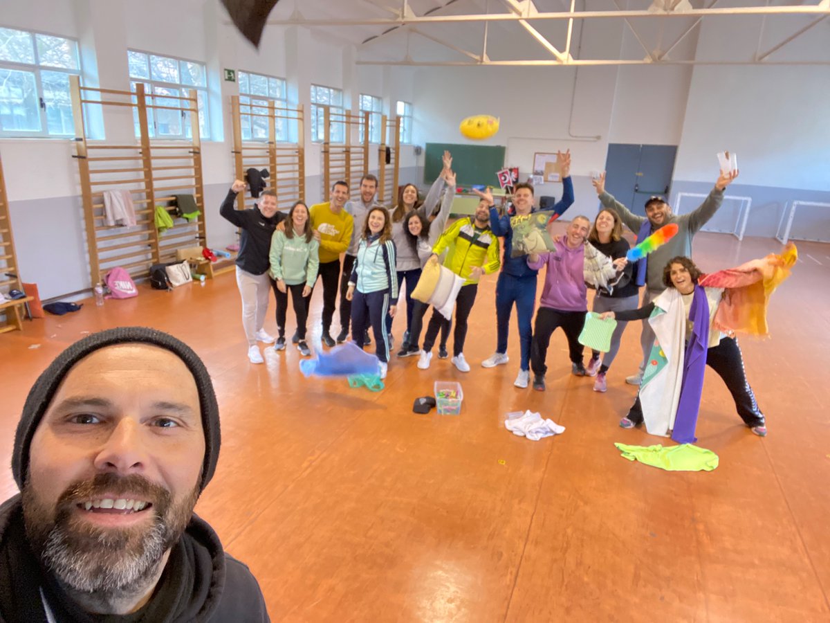 PRoFe CaRLoS tweet media