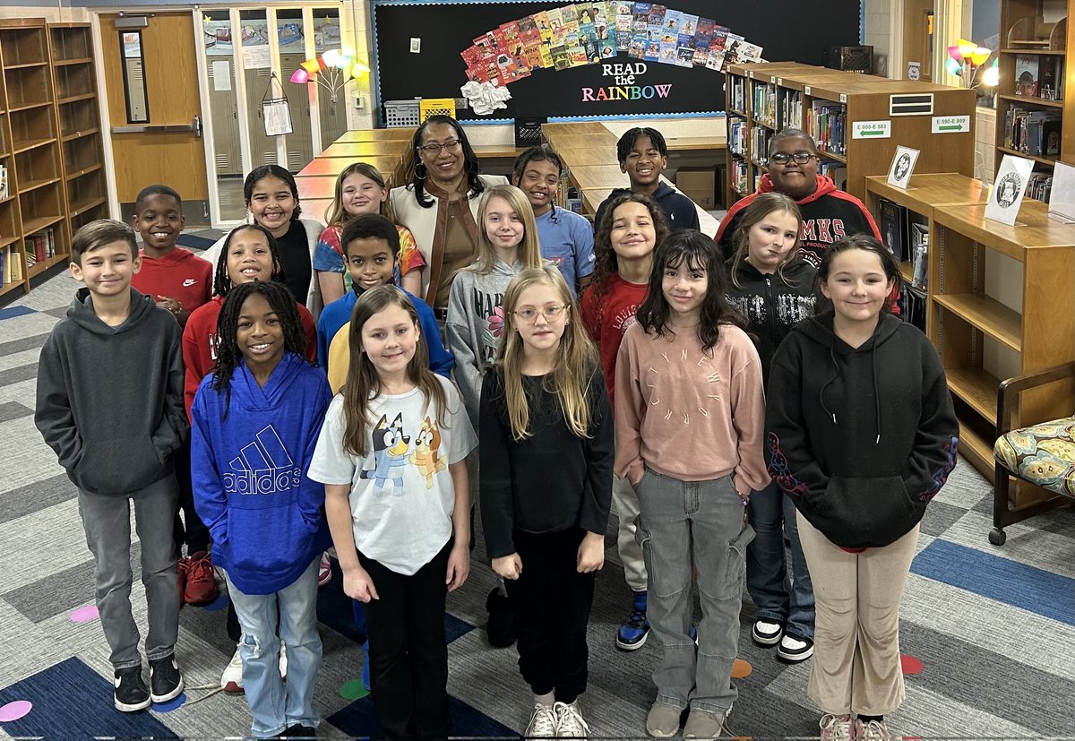 DrPenK's tweet image. Reading Across @RaytownSchools for #ReadAcrossAmericaWeek  @RQSFleetridge We had a ball making connections to the reading using similes, figurative language, and onomatopoeia. I was a little tired after reading, after clucking &amp;amp; strutting around the library. #OnceAlwaysATeacher