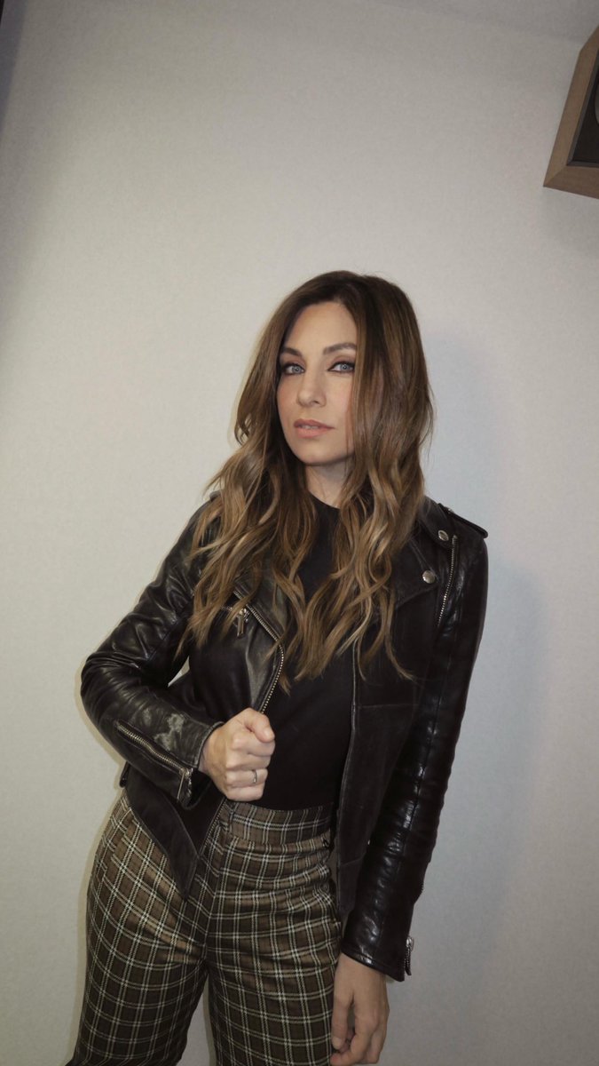 La semana que viene nos vamos ya a los premios <a href="/Cadena_Dial/">Cadena Dial España</a>, con muchas ganas de presentarlos!! Os cuento cosas prontito 😚