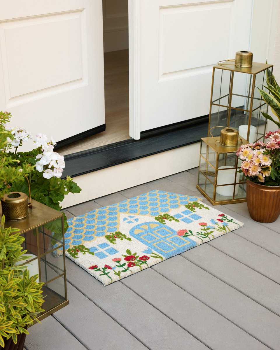 worldmarket's tweet photo. 🍓🏡🐟 A little whimsy makes everyone feel welcome! Our adorable doormats are so fun and totally affordable.➡️

Shop these looks: https://t.co/dxcn6SdMvg https://t.co/r44m0YdUqU