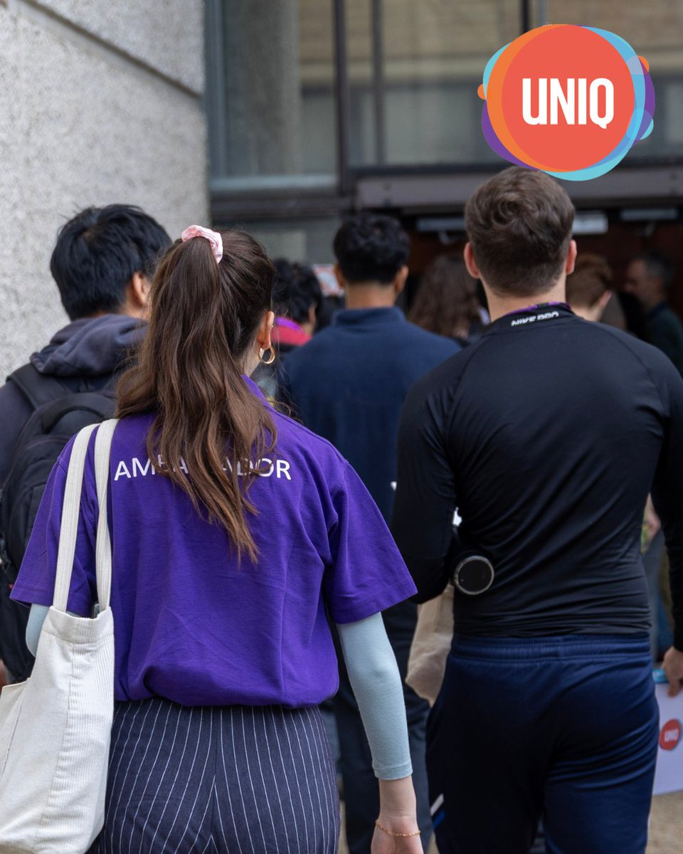 The countdown to our first residential is on! ⌛

Over four days, you'll follow an academic programme designed by Oxford lecturers and tutors to experience university study whilst staying in an Oxford college. 

Excited? So are we! 🤩