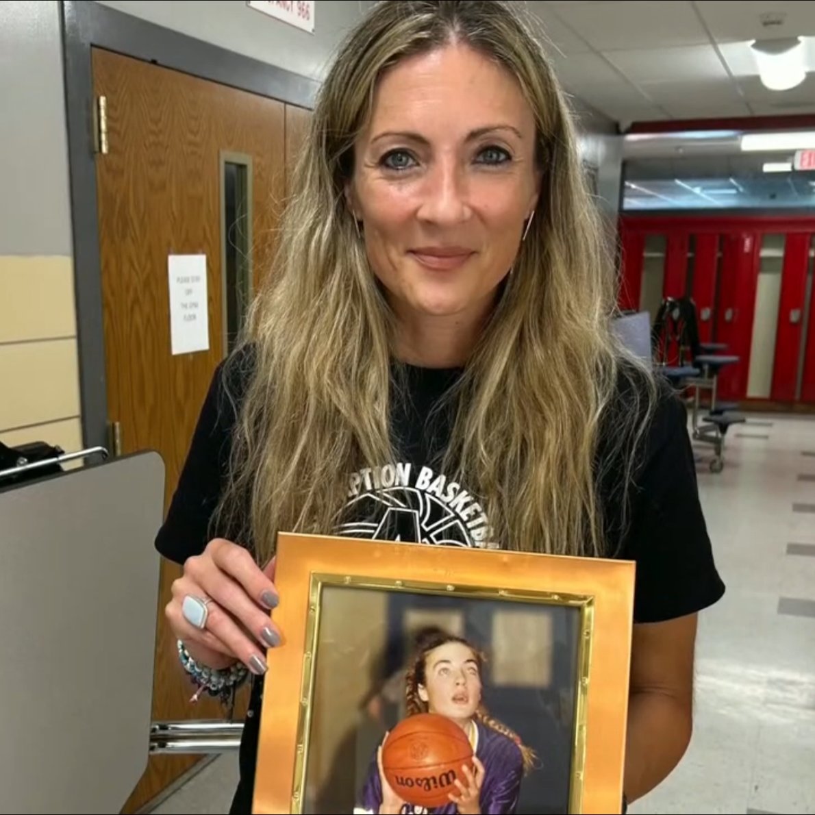 NYSPHSAA's tweet photo. #NYSPHSAA Hall of Fame in 2024 ➡️ @NFHS_Org Hall of Fame in 2025!

Congratulations to Girls Basketball All-Time scoring leader in NYS, St. Johnsville (@OESJathletics ) grad, @CuseWBB alumna and @RocketSportsAHS girls hoops Head Coach Caryn Schoff-Kovatch @Coach__C_ on her induction to the 2025 NFHS Hall of Fame Class! 

Read about Caryn's esteemed high school career, and the other members of the Class of 2025:
https://t.co/v2HvwuyPpU