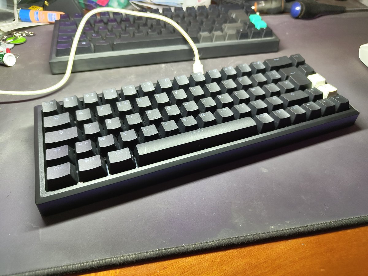 Début des précommandes pour le DM01, le clavier 65%.
Date de livraison prévue : Mi-Avril 2025
