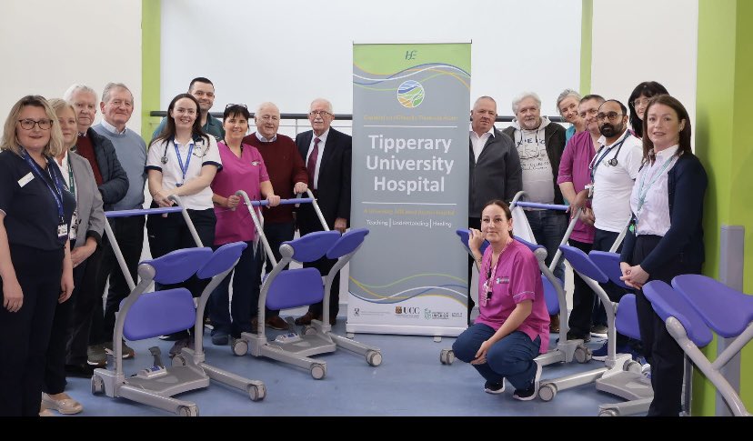 TipperaryUH's tweet image. Many thanks to the Friends of Tipperary University Hospital whom have donated much needed equipment for all the wards to assist patients mobility @HSEDubSouthEast @TippFM