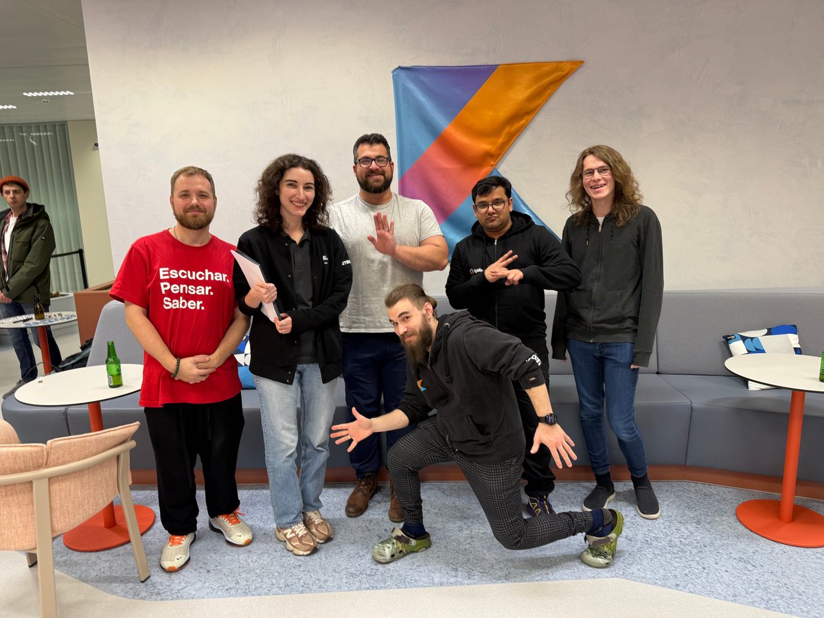 The AmsterdamJS Special Edition meetup with <a href="/TC39/">TC39</a> members was yesterday at <a href="/jetbrains/">JetBrains</a>.

It was incredibly interesting to hear about the history of the decorators proposal from Daniel Ehrenberg and the current state of MessageFormat from <a href="/ryzokuken/">Ujjwal Sharma</a>.

I was honored to help organize