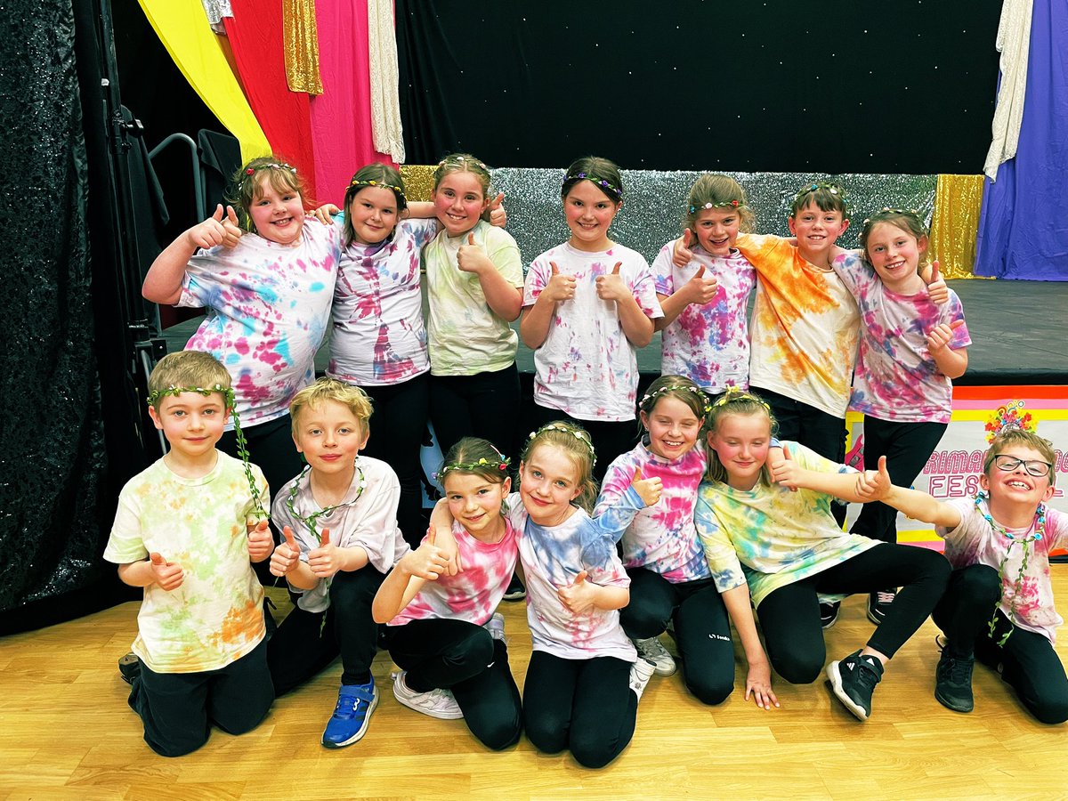 Ranby CE Primary (@ranbyce) on Twitter photo What a performance! Look at the smiles and joy across their faces! Well done Y4- you set the standard high! #MammaMia #Herewegoagain <a href="/YourSchoolGames/">School Games</a> <a href="/retfordoaks/">Retford Oaks Academy</a> What a performance! Look at the smiles and joy across their faces! Well done Y4- you set the standard high! #MammaMia #Herewegoagain <a href="/YourSchoolGames/">School Games</a> <a href="/retfordoaks/">Retford Oaks Academy</a>