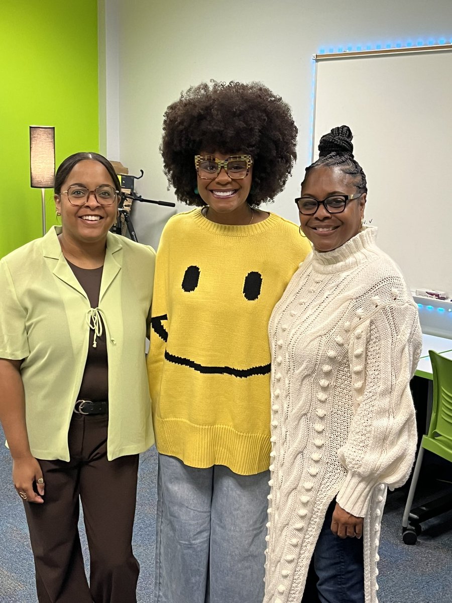 Kimberly Barber (@kbarber416) on Twitter photo What a way to start the morning here at Bugg! Tabitha Brown came to shed some sunshine on the situation! <a href="/BuggMagnet/">Bugg Magnet Elementary School</a> <a href="/IamTabithaBrown/">Tabitha Brown</a> What a way to start the morning here at Bugg! Tabitha Brown came to shed some sunshine on the situation! <a href="/BuggMagnet/">Bugg Magnet Elementary School</a> <a href="/IamTabithaBrown/">Tabitha Brown</a>