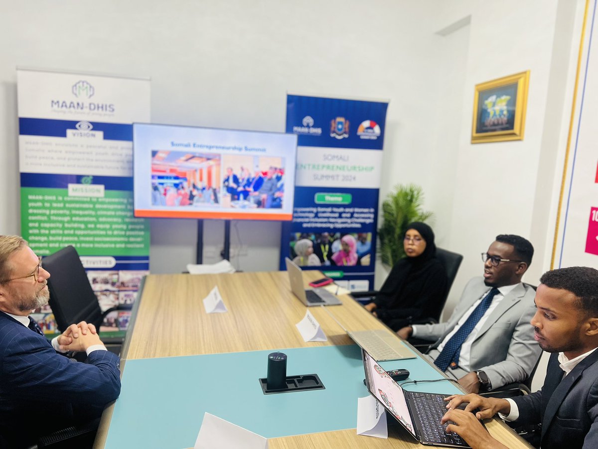 𝐌𝐀𝐀𝐍-𝐃𝐇𝐈𝐒 Youth Organization (@maandhis_youth) on Twitter photo We are honoured to welcome Sweden's Ambassador, H.E. <a href="/SwedAmbSomalia/">Ambassador Joachim Waern</a>, to #MAANDHIS HQ! 🇸🇴🇸🇪 Their visit was a valuable opportunity to witness our work in action—supporting local communities, creating opportunities, and advancing peace and resilience through the Youth Champions. We are honoured to welcome Sweden's Ambassador, H.E. <a href="/SwedAmbSomalia/">Ambassador Joachim Waern</a>, to #MAANDHIS HQ! 🇸🇴🇸🇪 Their visit was a valuable opportunity to witness our work in action—supporting local communities, creating opportunities, and advancing peace and resilience through the Youth Champions.