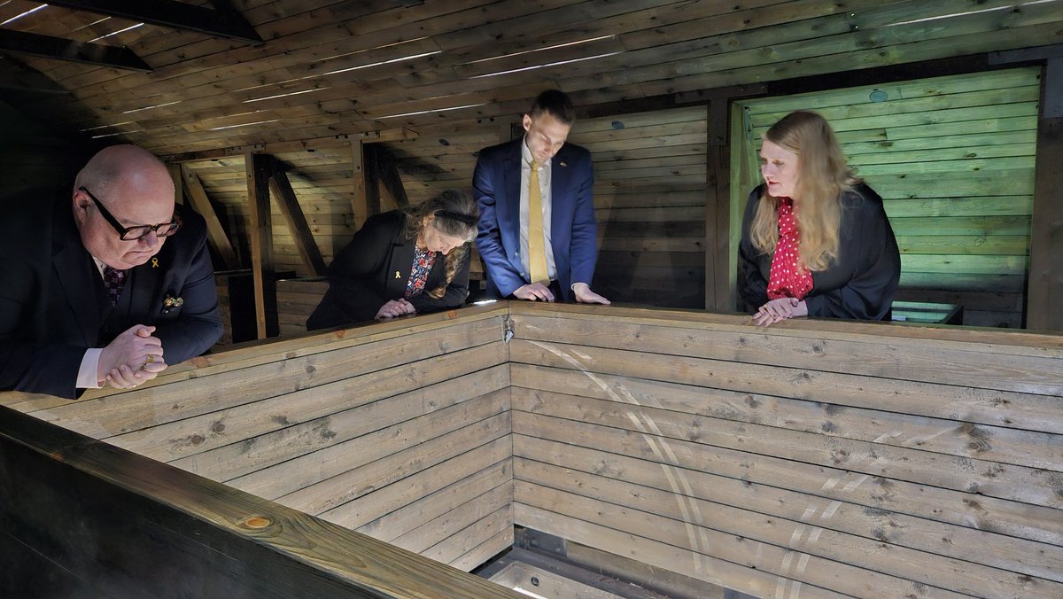 Thanks to <a href="/LipkeMemorial/">Lipkes memoriāls</a> and <a href="/lolifish/">lolita tomsone 💛💙</a> for introducing the incredible story and contribution of Žanis and Johanna Lipke, rescuers of Jews in Latvia, to the Rt Hon Lord <a href="/EricPickles/">Lord (Eric) Pickles</a> during his visit to Riga.

#Holocaust #IHRA