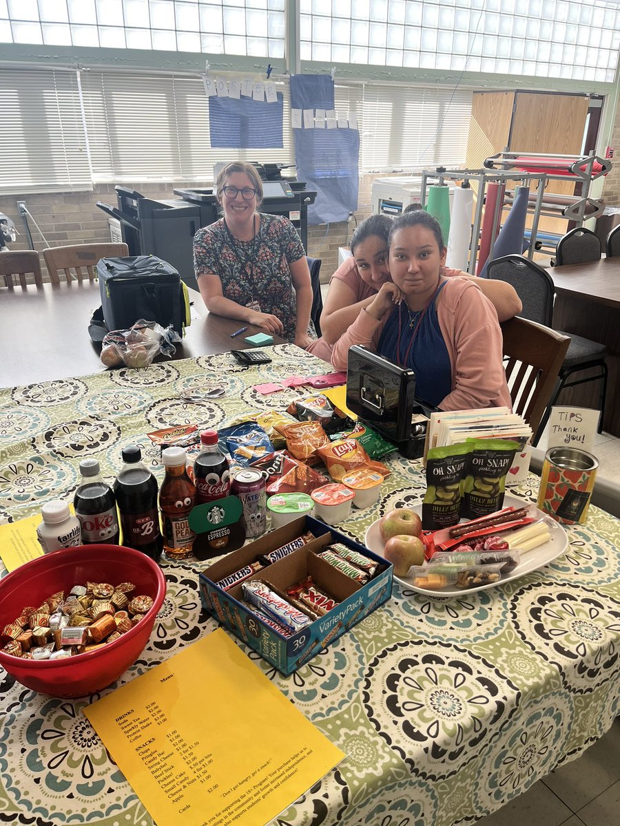 kinderfriends (@cfemonkeys) on Twitter photo Thank you, LOCKHART HIGH SCHOOL 18 + program! Teachers <a href="/CFELISD/">Clear Fork Elementary</a> love ❤️ snacks! <a href="/LockhartISD/">Lockhart ISD</a> Thank you, LOCKHART HIGH SCHOOL 18 + program! Teachers <a href="/CFELISD/">Clear Fork Elementary</a> love ❤️ snacks! <a href="/LockhartISD/">Lockhart ISD</a>