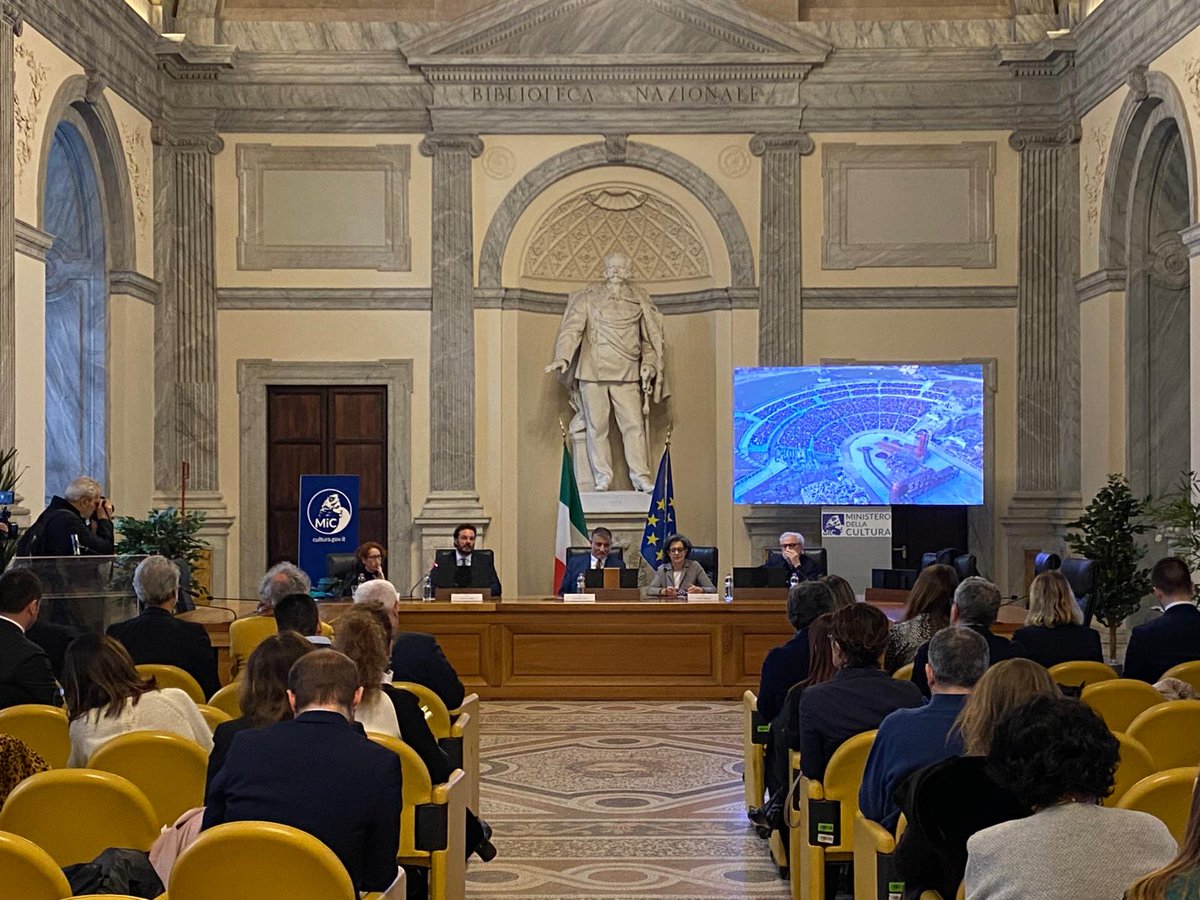 Comin & Partners (@cominandpa) on Twitter photo Banca Agricola Popolare di Sicilia #BAPS conferma il suo impegno per la #cultura, come Partner della 60ª Stagione del Teatro Greco di Siracusa di <a href="/Fondazione_Inda/">Fondazione Inda</a>.
Oggi la presentazione dell'edizione 2025 al <a href="/MiC_Italia/">Ministero della Cultura</a> con Min. <a href="/AlessGiuli/">Alessandro Giuli</a>, <a href="/italiasindaco/">Francesco Italia Sindaco</a> e <a href="/marinavalensise/">Marina Valensise</a>. Banca Agricola Popolare di Sicilia #BAPS conferma il suo impegno per la #cultura, come Partner della 60ª Stagione del Teatro Greco di Siracusa di <a href="/Fondazione_Inda/">Fondazione Inda</a>.
Oggi la presentazione dell'edizione 2025 al <a href="/MiC_Italia/">Ministero della Cultura</a> con Min. <a href="/AlessGiuli/">Alessandro Giuli</a>, <a href="/italiasindaco/">Francesco Italia Sindaco</a> e <a href="/marinavalensise/">Marina Valensise</a>.