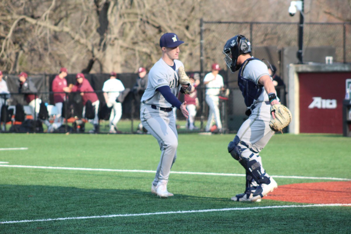 NavyBaseball's tweet image. Stacking runs

#GoNavy | @CollegeBSBHub