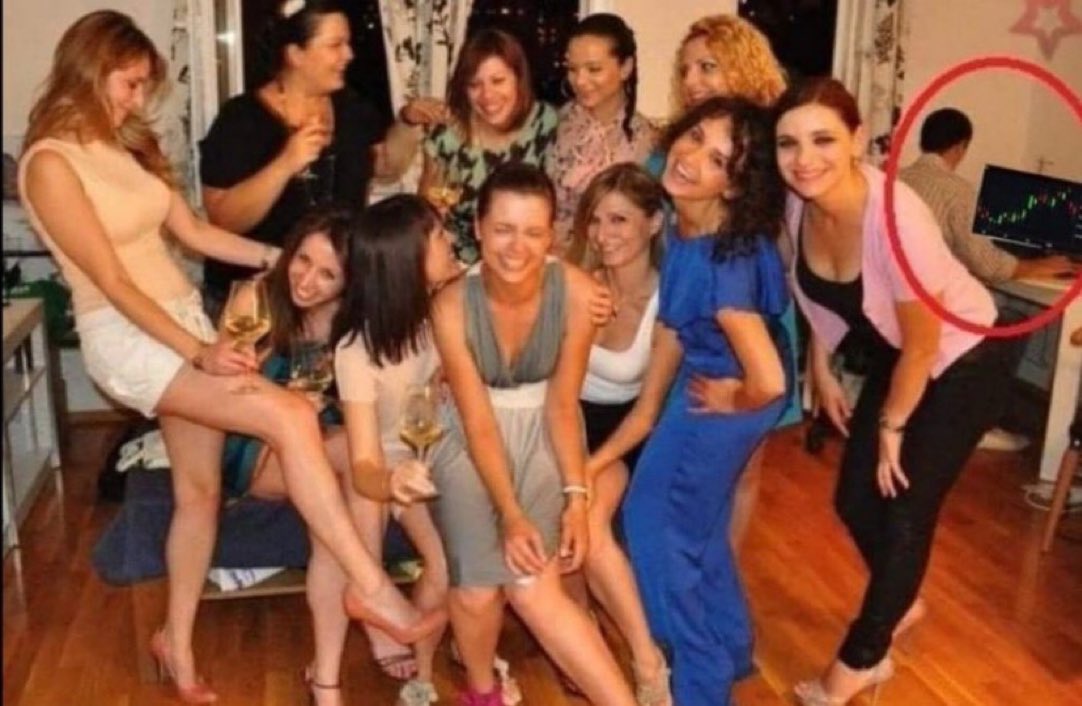 reeyah_sa's tweet image. Locked in.