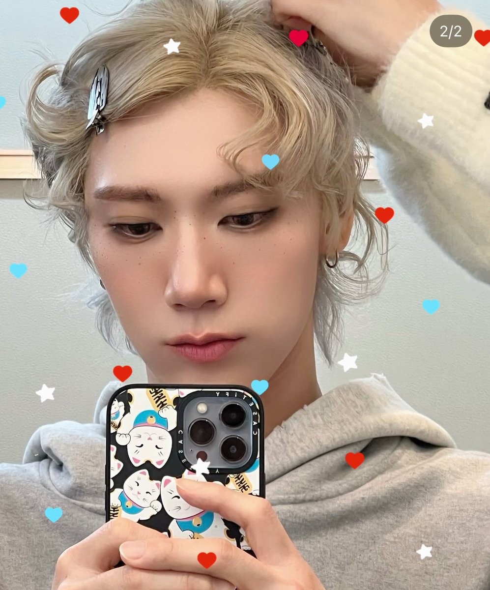 ✳︎ honeyten tweet media