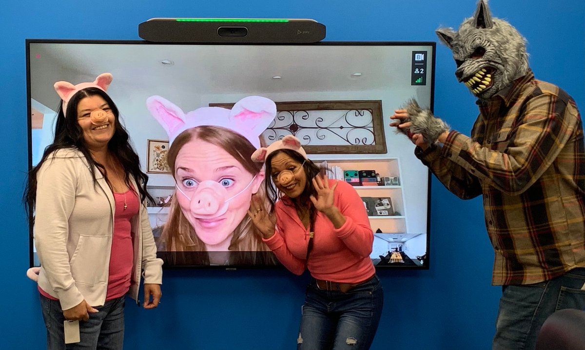 docketly's tweet image. We owe an apology 🙏

Last week, we posted in appreciation of our team but didn’t show the REAL faces behind it. So here they are – the talented individuals bringing creativity, expertise, and fun to Docketly. 

Thank you for all your hard work!
#EmployeeAppreciationDay