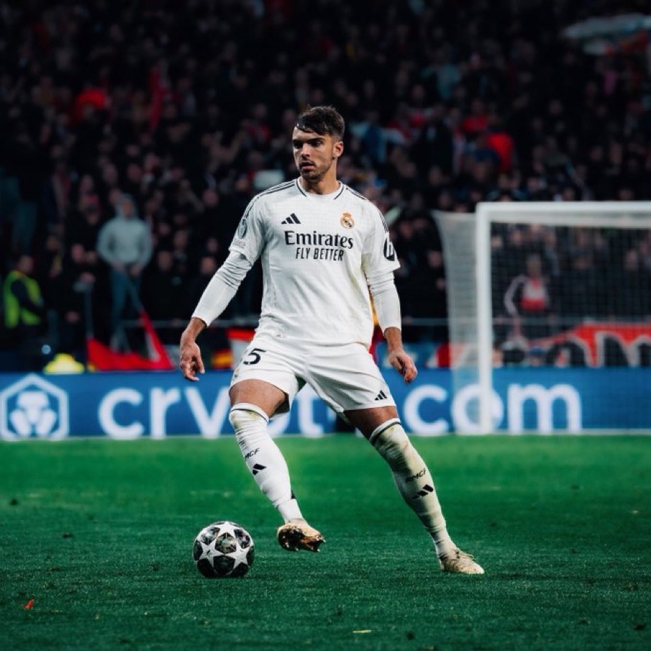MadridXtra's tweet photo. 🚨 Raúl Asencio is in UCL TOTW. https://t.co/GQuy6yyfOF