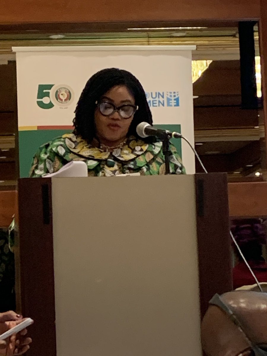 Session interactive de haut niveau de la CEDEAO avec les ministres en charge des questions de genre dans les Etats membres. La coordonatrice de Roajelf Sénégal Zipporah Ndione est revenue sur quelques axes prioritaires du réseau 
#CSW69 #cooperationespagnole #unwomen