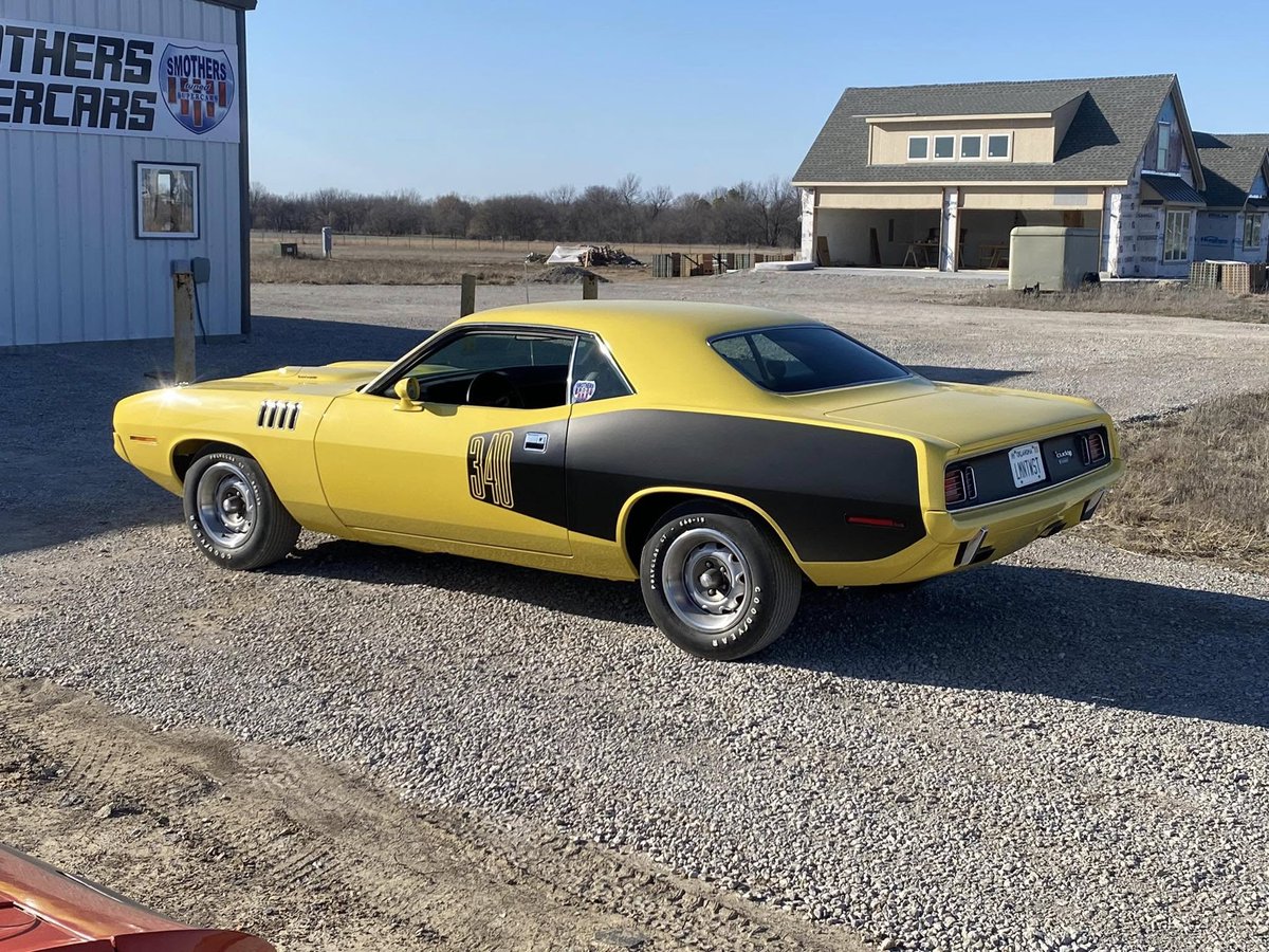STS_business_'s tweet image. Took the Walkin’ In Tall Cotten Cuda for its maiden voyage today… #SmothersSupercars #Cuda #LemonTwist #MuscleCarMadness