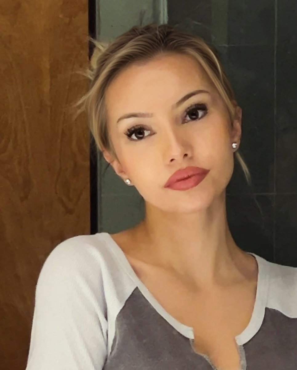 rubyandersonCA's tweet image. Felt cute, might delete later