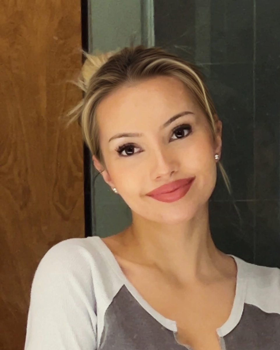 rubyandersonCA's tweet image. Felt cute, might delete later